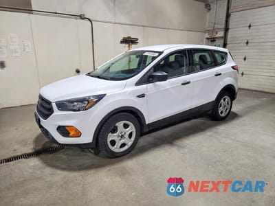 2018 FORD ESCAPE S 1FMCU0F70JU855966 - główne zdjęcie licytacji z USA - miniatura