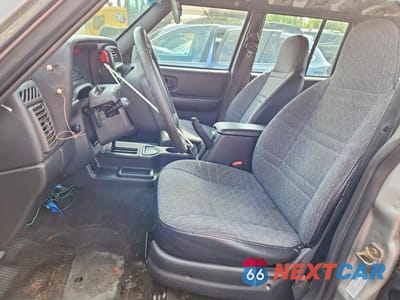 Zdjęcie 7 z 12 samochodu: 2000 JEEP CHEROKEE SE VIN:1J4FT28S2YL243705 - miniatura