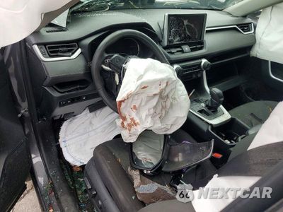 Zdjęcie 8 z 13 samochodu: 2023 TOYOTA RAV4 XLE VIN:2T3P1RFV4PW377455 - miniatura
