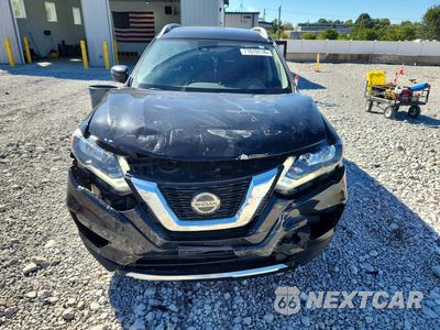 Piąte zdjęcie samochodu w środku: 2019 NISSAN ROGUE SV VIN:JN8AT2MV4KW381160 - miniatura