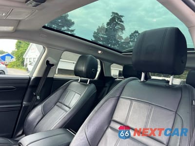 Zdjęcie 9 z 10 samochodu: 2020 LAND ROVER RANGE ROVER EVOQUE S VIN:SALZJ2FX9LH039110 - miniatura