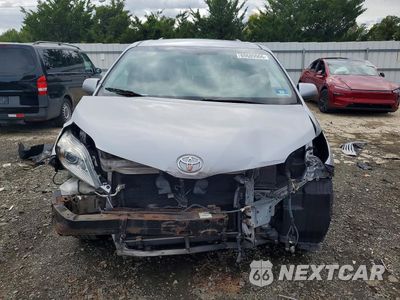Piąte zdjęcie samochodu w środku: 2016 TOYOTA SIENNA LE VIN:5TDKK3DC9GS725550 - miniatura