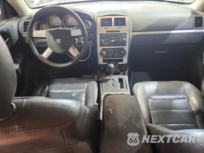Zdjęcie 8 z 12 samochodu: 2010 DODGE CHARGER SXT VIN:2B3CA3CV9AH147614 - miniatura