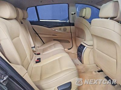 Zdjęcie 11 z 13 samochodu: 2011 BMW 535 XIGT VIN:WBASP2C56BC338024 - miniatura