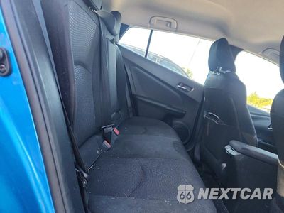 Zdjęcie 10 z 12 samochodu: 2019 TOYOTA PRIUS LE AWD-E VIN:JTDL9RFU1K3012922 - miniatura