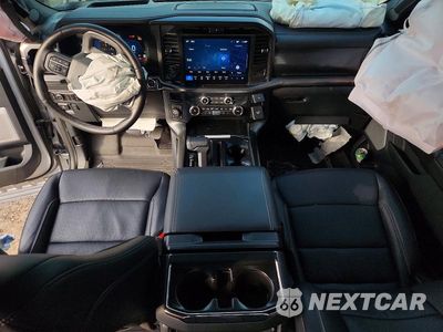 Zdjęcie 8 z 12 samochodu: 2025 FORD F150 LARIAT VIN:1FTFW5LD7SFC38464 - miniatura