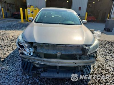 Piąte zdjęcie samochodu w środku: 2015 SUBARU LEGACY 2.5I PREMIUM VIN:4S3BNAE65F3007756 - miniatura