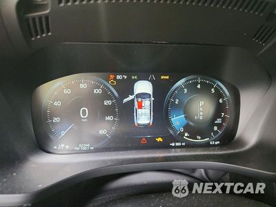 Zdjęcie 9 z 13 samochodu: 2019 VOLVO XC60 T6 R-DESIGN VIN:YV4A22RM4K1353111 - miniatura