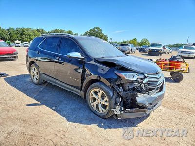 Czwarte zdjęcie samochodu z boku: 2019 CHEVROLET EQUINOX PREMIER VIN:2GNAXNEV6K6277867 - miniatura