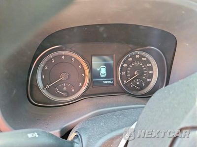 Zdjęcie 9 z 12 samochodu: 2019 HYUNDAI KONA SE VIN:KM8K12AAXKU243847 - miniatura