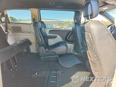 Zdjęcie 11 z 13 samochodu: 2018 DODGE GRAND CARAVAN SXT VIN:2C4RDGCG1JR267040 - miniatura