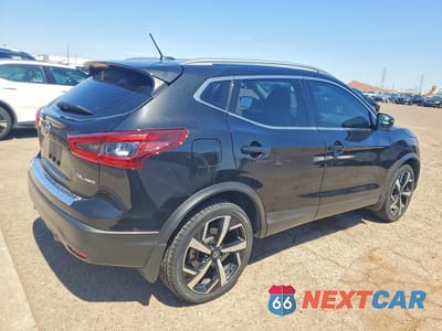 Trzecie zdjęcie samochodu z tyłu: 2022 NISSAN ROGUE SPORT SL VIN:JN1BJ1CW4NW494737 - miniatura