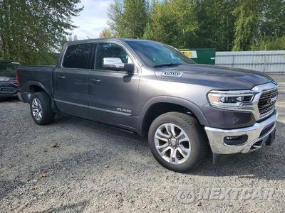 Czwarte zdjęcie samochodu z boku: 2023 RAM 1500 LIMITED VIN:1C6SRFHT3PN697930 - miniatura