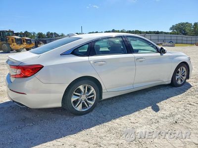 Trzecie zdjęcie samochodu z tyłu: 2018 HONDA ACCORD LX VIN:1HGCV1F10JA111102 - miniatura
