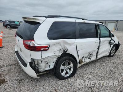 Trzecie zdjęcie samochodu z tyłu: 2015 TOYOTA SIENNA LE VIN:5TDKK3DC9FS642845 - miniatura