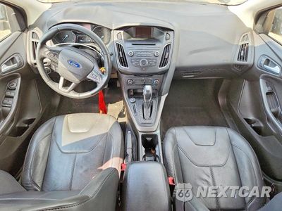 Zdjęcie 8 z 12 samochodu: 2016 FORD FOCUS SE VIN:1FADP3K21GL280958 - miniatura