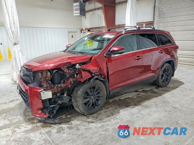 2019 TOYOTA HIGHLANDER SE 5TDJZRFH6KS602798 - główne zdjęcie licytacji z USA - miniatura
