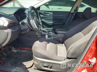 Zdjęcie 7 z 12 samochodu: 2024 NISSAN ALTIMA SV VIN:1N4BL4DV0RN355091 - miniatura