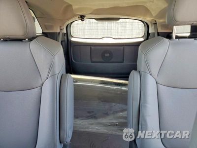 Zdjęcie 10 z 14 samochodu: 2025 TOYOTA SIENNA XLE 7-PASSENGER VIN:5TDJRKEC9SS263323 - miniatura