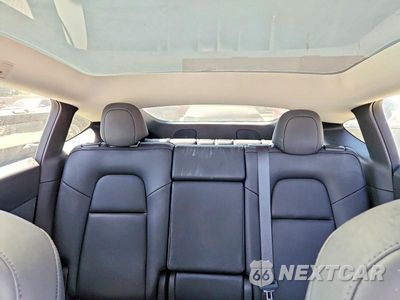 Zdjęcie 10 z 14 samochodu: 2024 TESLA MODEL Y VIN:7SAYGAEE8RF004114 - miniatura