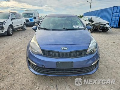 Piąte zdjęcie samochodu w środku: 2016 KIA RIO LX VIN:KNADM4A35G6555522 - miniatura