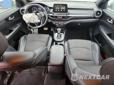 Zdjęcie 8 z 12 samochodu: 2021 KIA FORTE GT LINE VIN:3KPF34AD3ME271836 - miniatura