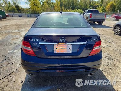 Zdjęcie 6 z 12 samochodu: 2013 MERCEDES-BENZ C 300 4MATIC VIN:WDDGF8AB0DG023891 - miniatura