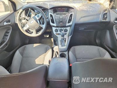 Zdjęcie 8 z 12 samochodu: 2012 FORD FOCUS SE VIN:1FAHP3F29CL464311 - miniatura
