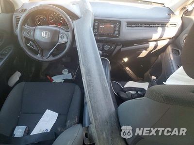 Zdjęcie 8 z 12 samochodu: 2021 HONDA HR-V LX VIN:3CZRU6H30MM741145 - miniatura