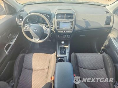 Zdjęcie 8 z 12 samochodu: 2019 MITSUBISHI OUTLANDER SPORT ES VIN:JA4AP3AU5KU035223 - miniatura