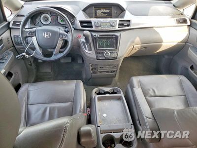 Zdjęcie 8 z 14 samochodu: 2015 HONDA ODYSSEY TOURING VIN:5FNRL5H91FB031377 - miniatura