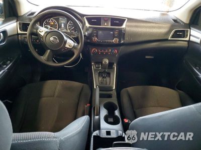 Zdjęcie 8 z 12 samochodu: 2018 NISSAN SENTRA S VIN:3N1AB7AP9JY217091 - miniatura