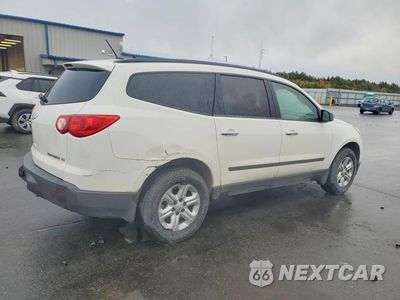 Trzecie zdjęcie samochodu z tyłu: 2011 CHEVROLET TRAVERSE LS VIN:1GNKVFED0BJ340696 - miniatura