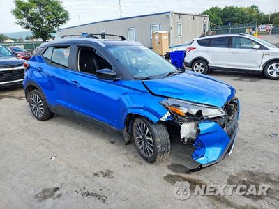 Czwarte zdjęcie samochodu z boku: 2022 NISSAN KICKS SV VIN:3N1CP5CV3NL519926 - miniatura