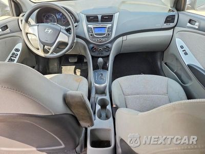 Zdjęcie 8 z 13 samochodu: 2013 HYUNDAI ACCENT GLS VIN:KMHCT4AE0DU581273 - miniatura