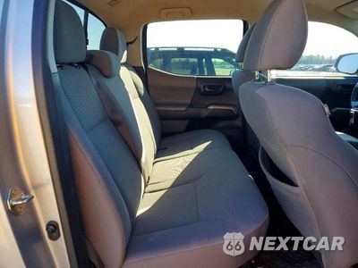 Zdjęcie 10 z 13 samochodu: 2017 TOYOTA TACOMA SR5 V6 VIN:5TFAZ5CN2HX040291 - miniatura