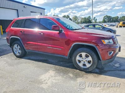 Czwarte zdjęcie samochodu z boku: 2016 JEEP GRAND CHEROKEE LAREDO VIN:1C4RJFAG4GC478160 - miniatura
