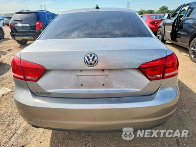 Zdjęcie 6 z 12 samochodu: 2012 VOLKSWAGEN PASSAT SE VIN:1VWBP7A32CC086711 - miniatura