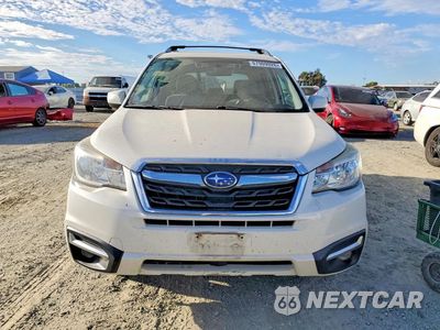 Piąte zdjęcie samochodu w środku: 2017 SUBARU FORESTER 2.5I PREMIUM VIN:JF2SJAGC7HH583810 - miniatura