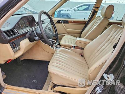 Zdjęcie 7 z 12 samochodu: 1995 MERCEDES-BENZ E 320 VIN:WDBEA92E9SF308119 - miniatura