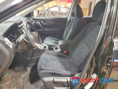 Zdjęcie 7 z 13 samochodu: 2016 NISSAN ROGUE S VIN:JN8AT2MV0GW151803 - miniatura