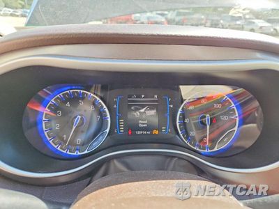 Zdjęcie 9 z 14 samochodu: 2017 CHRYSLER PACIFICA VIN:2C4RC1BG5HR753250 - miniatura