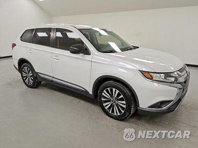 Czwarte zdjęcie samochodu z boku: 2020 MITSUBISHI OUTLANDER ES VIN:JA4AD2A36LZ018865 - miniatura