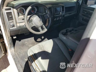 Zdjęcie 8 z 12 samochodu: 2015 RAM 1500 ST VIN:3C6JR6DGXFG631094 - miniatura