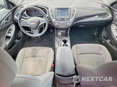 Zdjęcie 8 z 13 samochodu: 2018 CHEVROLET MALIBU LT VIN:1G1ZD5ST2JF109163 - miniatura