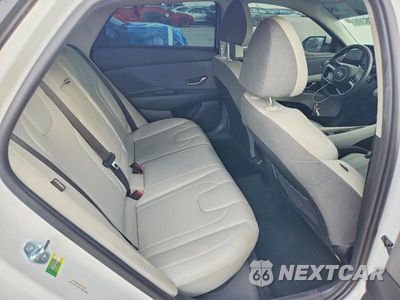 Zdjęcie 10 z 13 samochodu: 2025 HYUNDAI ELANTRA LIMITED VIN:KMHLP4DG0SU058205 - miniatura