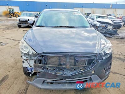 Piąte zdjęcie samochodu w środku: 2016 MAZDA CX-5 SPORT VIN:JM3KE4BE0G0777001 - miniatura
