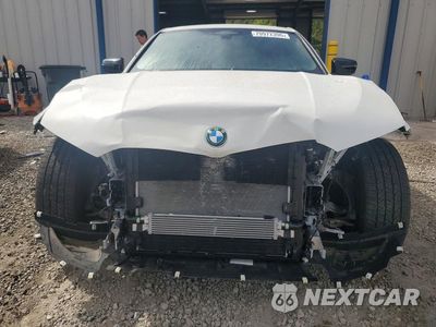 Piąte zdjęcie samochodu w środku: 2026 BMW 330XI VIN:3MW89CW06T8F85434 - miniatura