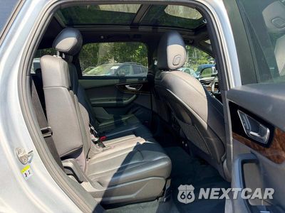 Zdjęcie 6 z 12 samochodu: 2018 AUDI Q7 PREMIUM PLUS VIN:WA1LAAF74JD004268 - miniatura