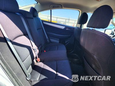 Zdjęcie 10 z 12 samochodu: 2017 SUBARU LEGACY 2.5I PREMIUM VIN:4S3BNAC68H3014139 - miniatura